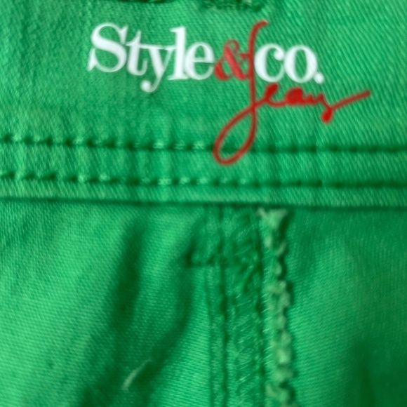 Style & Co Jeans Green Tummy Control Jeans Size 14 EUC - Picture 8 of 10